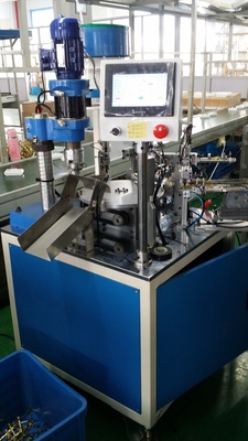 插座零件自动旋铆机